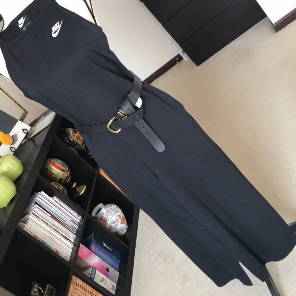 Nike jumpsuit - Picture 3 of 6